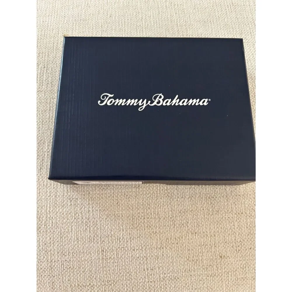 Tommy Bahama leather credit card holder lace details with gift box, Brown, NWT